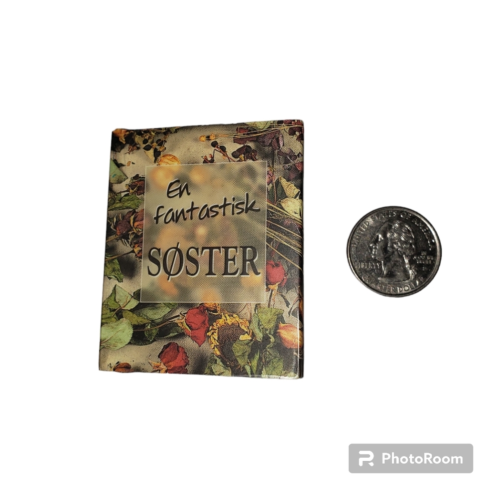 Norway Tiny Book With Norwegian Sayings.